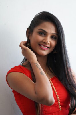 Actress Anusha hot pics