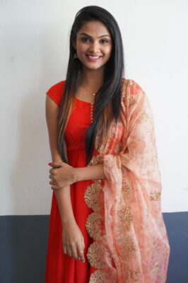Actress Anusha Images