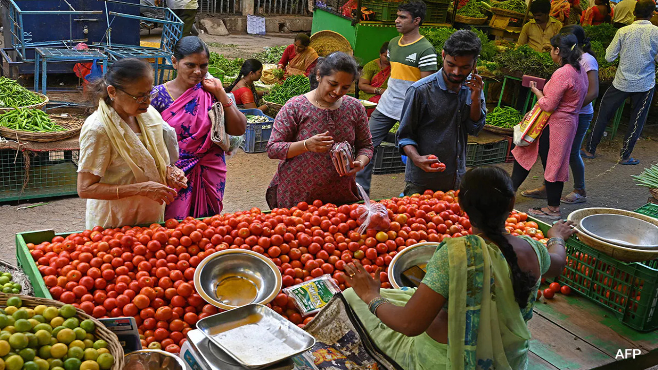 Tomato Prices Increase: పెట్రోల్‌ను మించిన టమాటా ధర.. ఏ నగరంలో ఎంత రేటో తెలుసా?