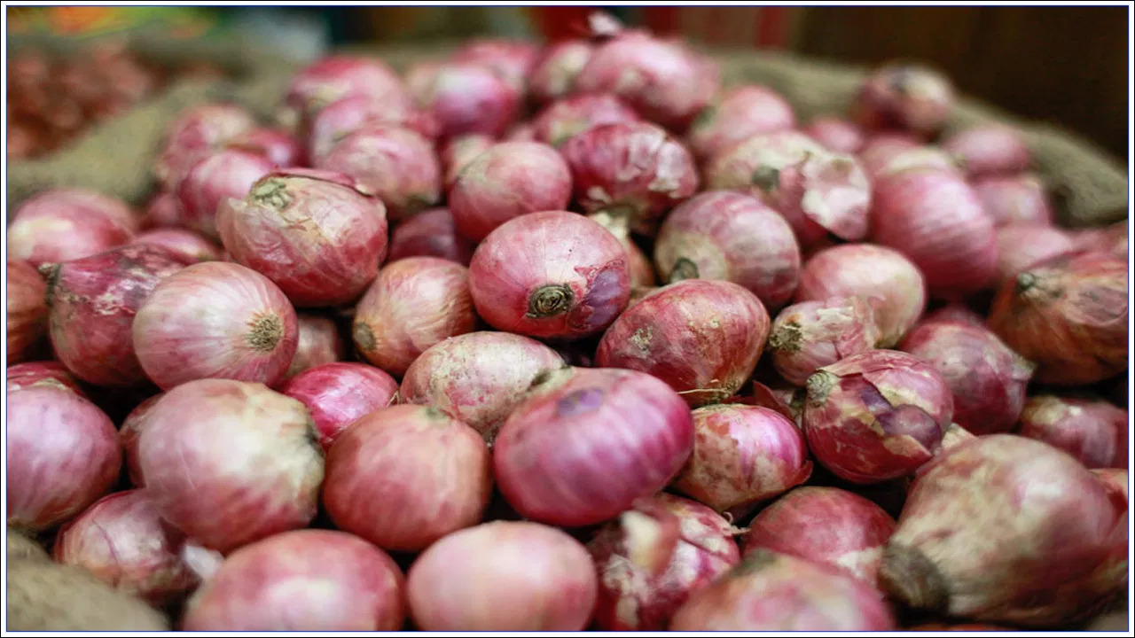 Onion Price: ఉల్లి.. ఇక మీరు కొనలేరు మళ్లీ మళ్లీ