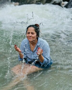 Anasuya Bharadwaj Latest Vacation Photos Goes Viral (4)