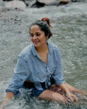 AAnasuya Bharadwaj Latest Vacation Photos Goes Viral (8)