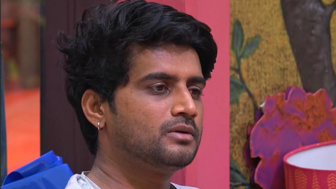 Bigg Boss Telugu 8 I Cant Play Anymore Dont Vote For Me Eliminate Me Nikhil Requested The Audience