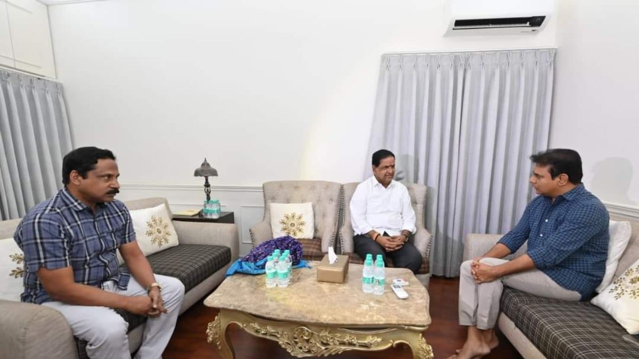 Ttd Chairman B R Naidu Meets Brs Leader Ktr