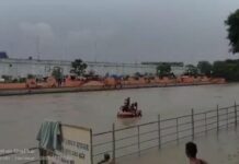 Ganga River Flood : ఉధృతంగా గంగానది.. ప్రమాదవశాత్తు అందులో పడిపోయాడు.. అదిగో అప్పుడే అద్భుతం జరిగింది.. వైరల్ వీడియో