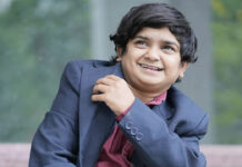 Jabardasth Naresh remuneration : ఒక్కో ఈవెంట్ కి జబర్దస్త్ నరేష్ తీసుకునే రెమ్యూనరేషన్ ఎంతో తెలిస్తే నోరెళ్లబెడుతారు..ఖరీదైన కమెడియన్! Jabardasth Naresh Marriage