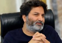 Trivikram: ఆగిపోయిన త్రివిక్రమ్ ‘గాడ్ ఆఫ్ వార్’..ఎన్టీఆర్, అల్లు అర్జున్ మధ్య కొట్లాటకు తెరపడినట్టేనా? Trivikram