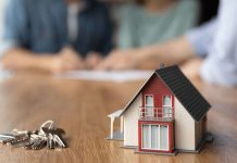 Home Loan: హోమ్ లోన్ తీసుకున్న వారికి గుడ్ న్యూస్.. భారీగా వడ్డీ తగ్గే ఛాన్స్.. Home Loan