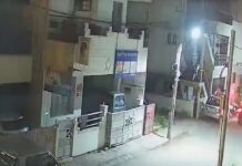 Bangalore: సైడ్ మిర్రర్ కు బైక్ తగిలిందని.. వెంటాడి వేటాడారు.. ఒళ్ళు గగుర్పొడిచే వీడియో Bangalore
