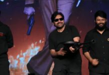 Pawan Kalyan OG Success Celebrations: ‘ఓజీ’ సక్సెస్ సెలబ్రేషన్స్ లో చిన్న పిల్లాడిగా మారిపోయిన పవన్ కళ్యాణ్..ఇంత మార్పేంటి? Pawan Kalyan OG 2