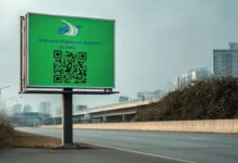 QR code boards: రోడ్డుపై క్యూఆర్ కోడ్ బోర్డులు ఎందుకు పెడతారో తెలుసా? QR code boards
