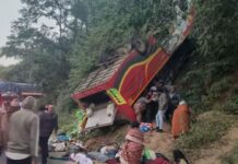 Alluri Sitarama Raju District Accident: లోయలో పడిన బస్సు.. 15 మంది మృతి! Alluri Sitarama Raju District Accident