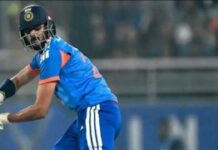 Axar Patel: మూడో నెంబర్ లో అక్షర్ పటేలా? గంభీర్ నీకేమైనా బుర్ర పని చేస్తోందా? Axar Patel