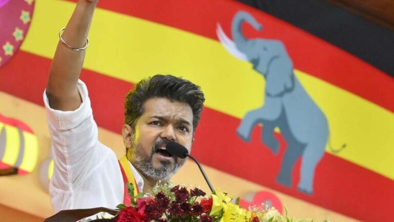 TVK MLAs Resignation: అదే గనక జరిగితే.. టీవీకే ఎమ్మెల్యేల సామూహిక రాజీనామా
