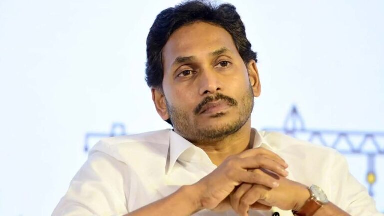 YS Jagan Mohan Reddy : పక్క రాష్ట్రం విజయంలో ఓదార్పు వెతుక్కుంటున్న జగన్