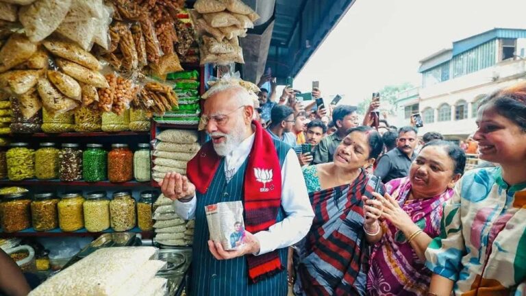 Modi Bengal strategy Jhalmuri: నరేంద్ర మోడీ ఝల్ మురి.. టీఎంసీ కూసాలు అప్పుడే కదిలాయి..