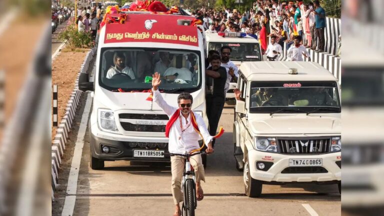 Vijay Cycle Campaig: ఎన్టీఆర్, చంద్రబాబు, విజయ్.. సైకిల్ ఎక్కినోడు ఓడిన చరిత్ర లేదు..