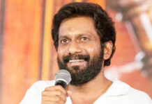 Buchi Babu: పిఠాపురంలో డైరెక్టర్ బుచ్చి బాబు ని చుట్టుముట్టిన పవన్ ఫ్యాన్స్.. వీడియో వైరల్.. Buchi Babu