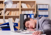 Daytime Sleepiness Causes: పగటిపూట మత్తు.. రాత్రిళ్లు నిద్రలేమి.. ఈ సమస్యకు సంకేతాలా… Daytime Sleepiness Causes
