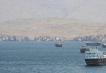 Hormuz Strait Indians Safety: హార్ముజ్ చుట్టూ 18 వేల మంది భారతీయులు.. అంతా భద్రమేనా? Hormuz Strait