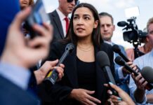 America Politics: అమెరికాకు యువ అధ్యక్షురాలు.. పోల్స్ తో ఈ 36 ఏళ్ల మహిళకే ఓటు America Politics