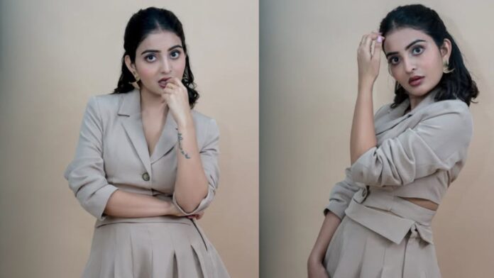 Ananya Nagalla saree