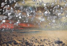 Diamond Rain: వజ్రాల వాన కురుస్తోంది.. ఏరుకోవడానికి మీరు సిద్ధమా Diamond Rain