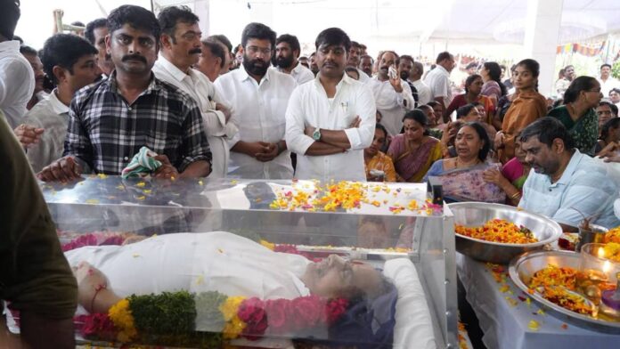 Mudragada Padmanabham Funeral