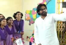 Pithapuram ZP High School : పిఠాపురం ZP హై స్కూల్ లో ‘నో అడ్మిషన్’ బోర్డు.. పవన్ పై ప్రశంసల వర్షం కురిపిస్తున్న నెటిజెన్స్..